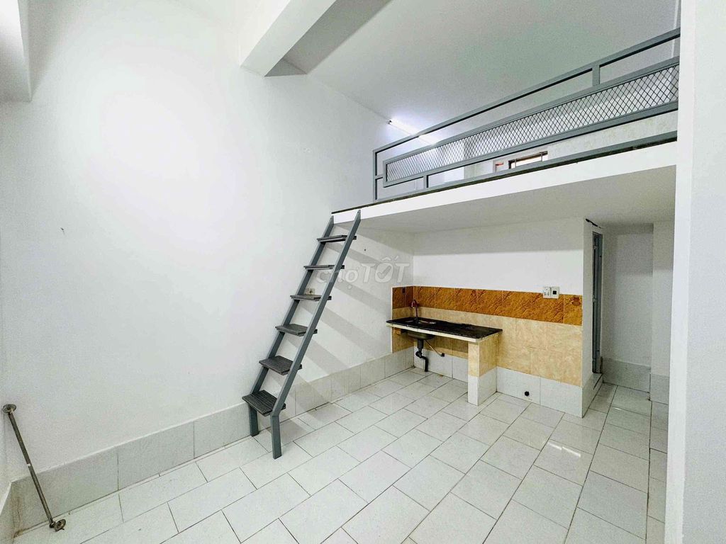 Phòng cho thuê tại Gò Vấp 18m² giá 3.6 triệu - Tiện ích đầy đủ, tự do giờ giấc!