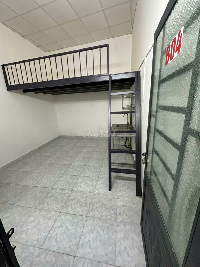 Phòng cho thuê tại Quận 6, 22m² giá 3.5 triệu - Không gian riêng tư, tiện nghi đầy đủ!