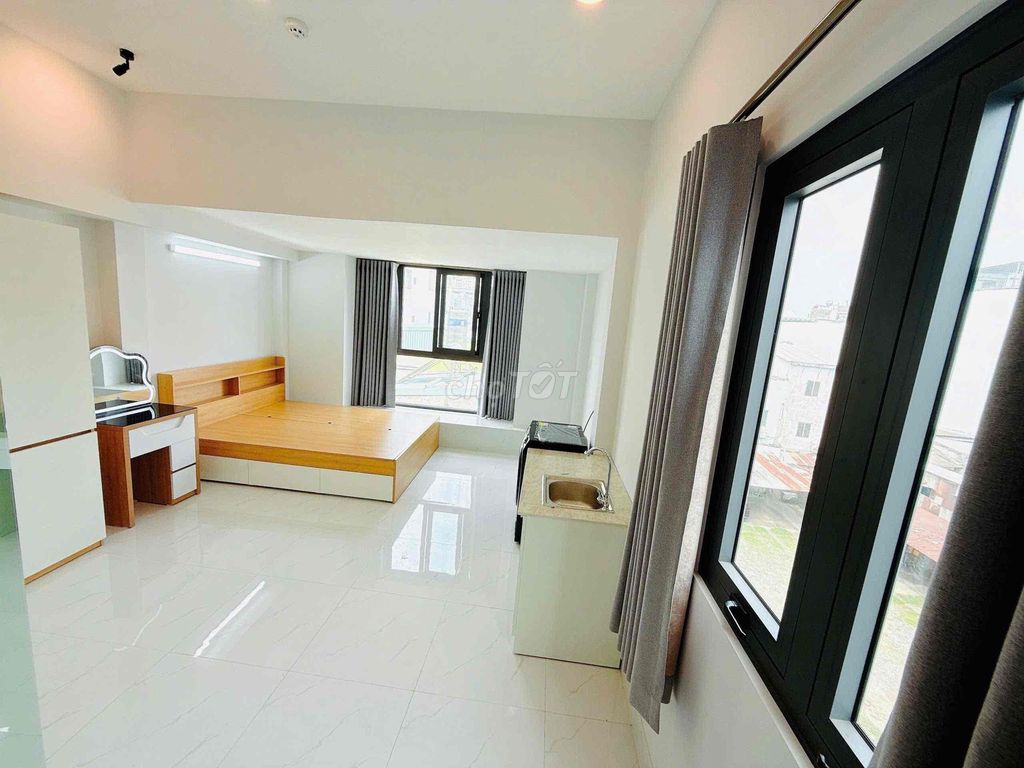 Căn Studio Cho Thuê 35m² Giá 7.3 triệu - Cửa Sổ Lớn, Full Nội Thất Mới