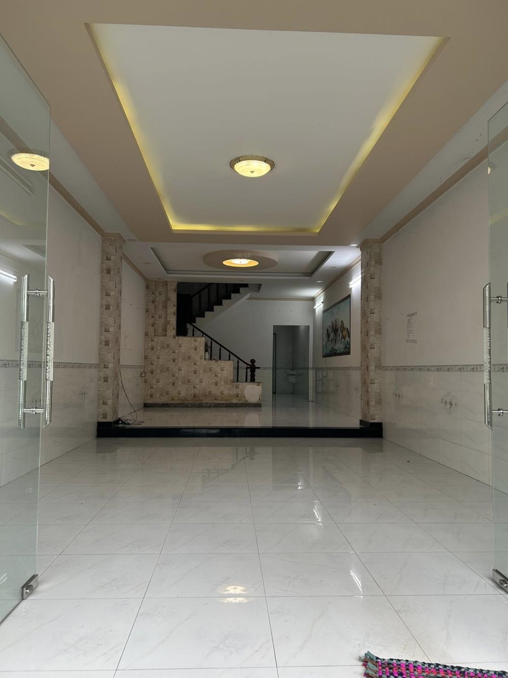 Bán nhà lầu trục chính đường Bùi Quang Trinh 100m² giá 5.8 tỷ - Thiết kế thông minh, kinh doanh thuận lợi!