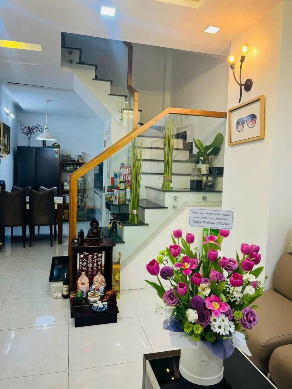 Nhà phố Quận 3 32m² giá 6.2 tỷ - Thiết kế đẹp, ở ngay!