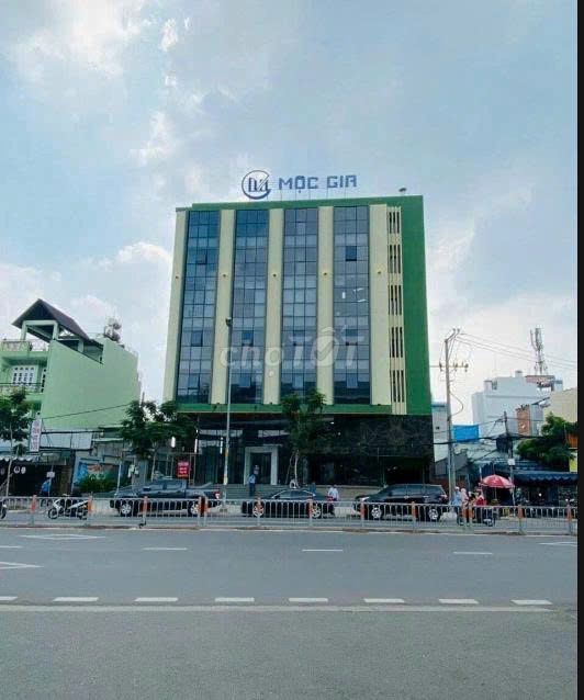 Cho thuê Tòa Nhà mặt tiền Đường Nguyễn Tri Phương 600m² - Vị trí đắc địa, giá thuê hợp lý!