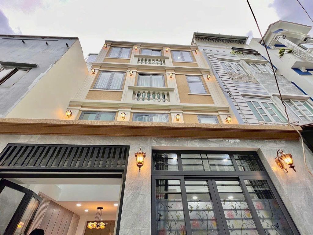 Nhà cho thuê HXT Thoại Ngọc Hầu, Quận Tân Phú 90m² giá 18 triệu - Vị trí đắc địa, thuận lợi kinh doanh!