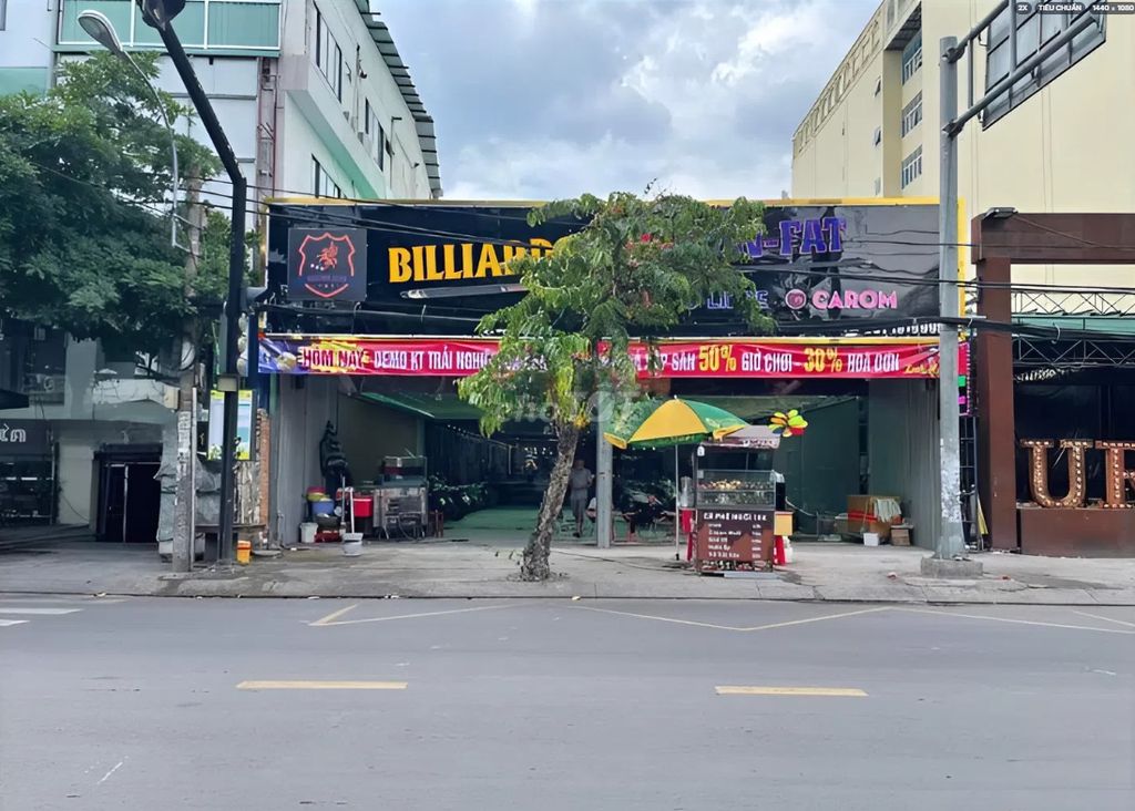 Cho thuê mặt bằng đường Võ Văn Tần, Quận 3 - Diện tích 420m² giá 110 triệu - Kinh doanh sầm uất!