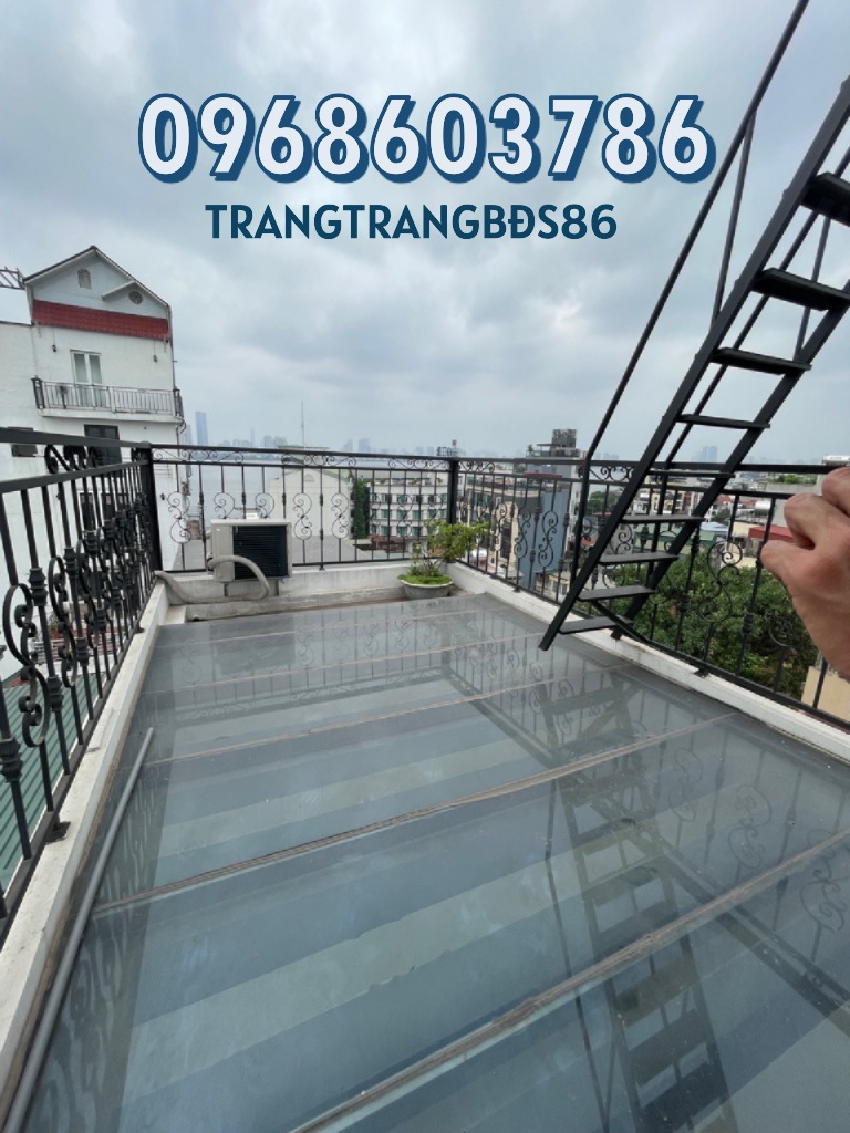 Nhà mặt phố Yên Phụ, Tây Hồ 65.4m² giá 42 tỷ - Kinh doanh sầm uất, view Hồ Tây!