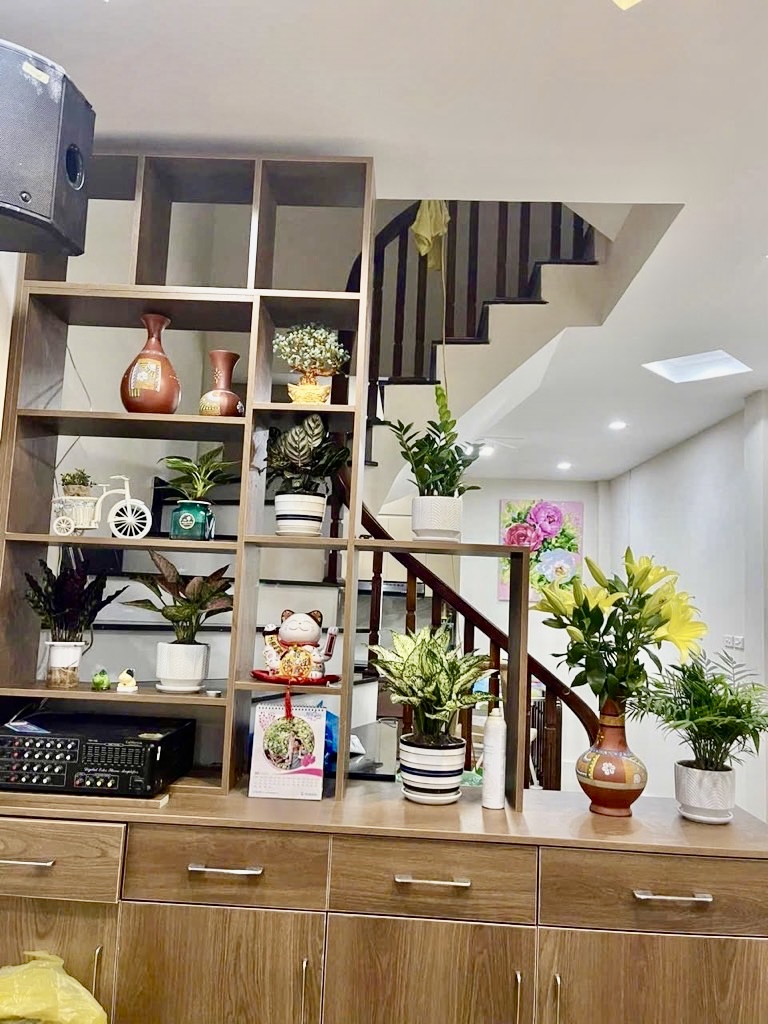 Nhà Đền Lừ 46m² giá 8.3 tỷ - Ô tô đỗ cổng, lô góc đẹp!