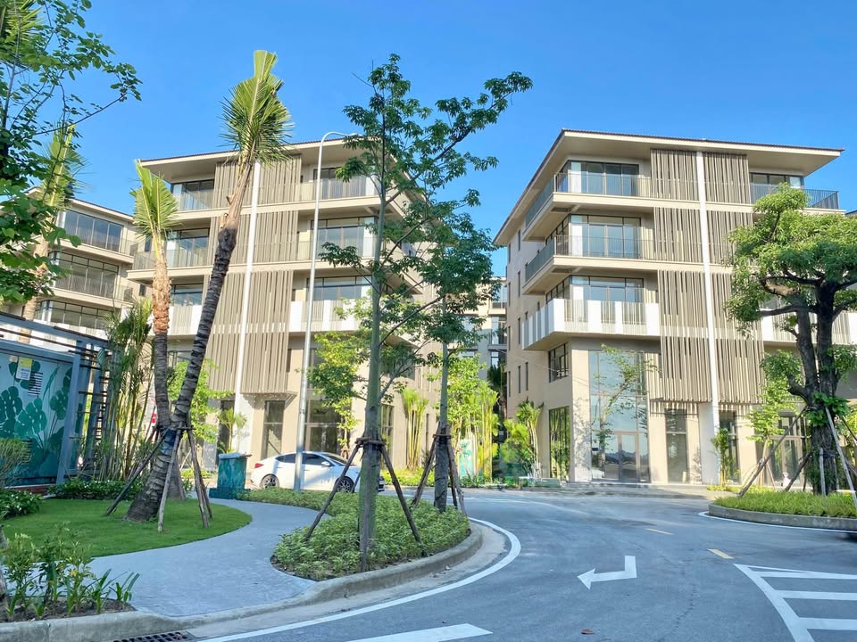 Shophouse Bãi Cháy, Hạ Long 90m² - Nhận nhà ngay, pháp lý rõ ràng!