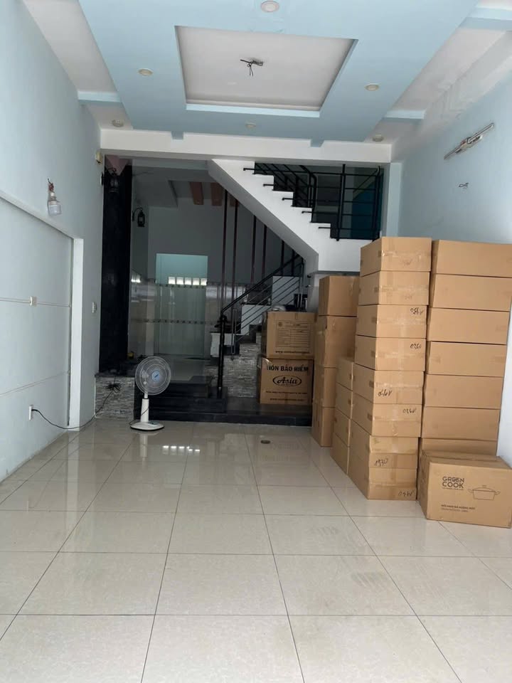 Nhà cho thuê tại phường Bình Hưng Hòa, quận Bình Tân 56m² giá 11 triệu - Vị trí thuận lợi chỉ 2 phút đến Aeon Tân Phú!