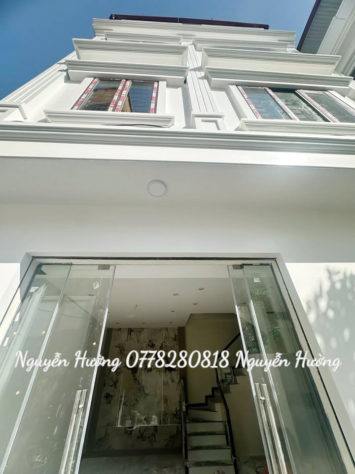 Nhà riêng 3,5 tầng tại Đình Đông, 42m² giá 2 tỷ - Sẵn sàng giao dịch!