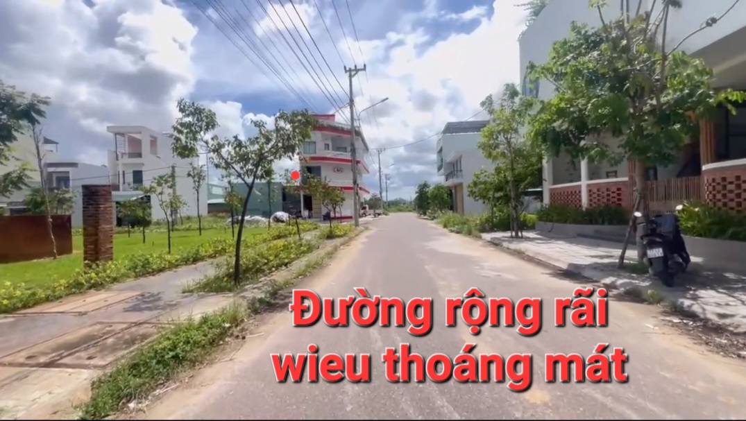 Đất góc khu vực 6 Nhơn Bình, Quy Nhơn 86m² giá 2.4 tỷ - Đối diện công viên!