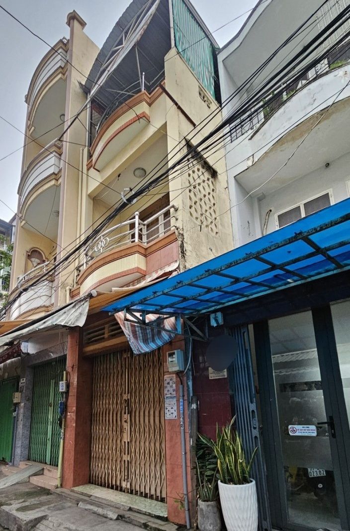 FrontHouse mặt tiền Chợ Nhật Tảo, Q10 34m² giá 7.2 tỷ - Cơ hội vàng cho nhà đầu tư!