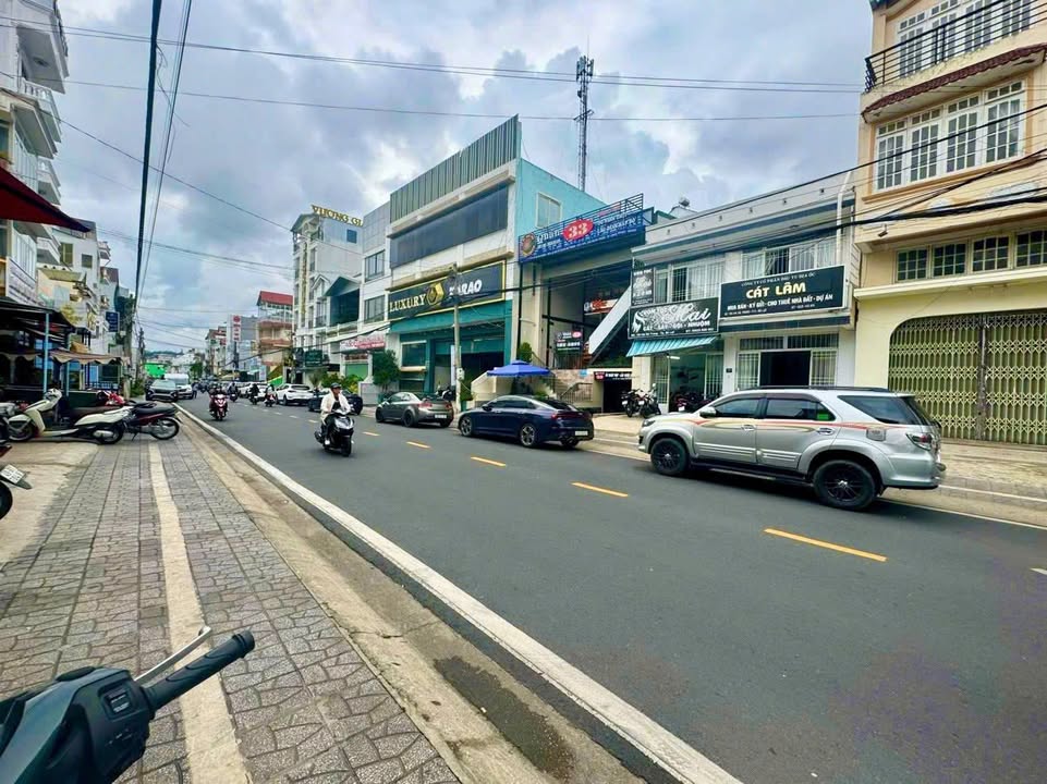 Đất 3 mặt tiền Hai Bà Trưng, Đà Lạt 114m² giá 22 tỷ - Cơ hội đầu tư hiếm có!