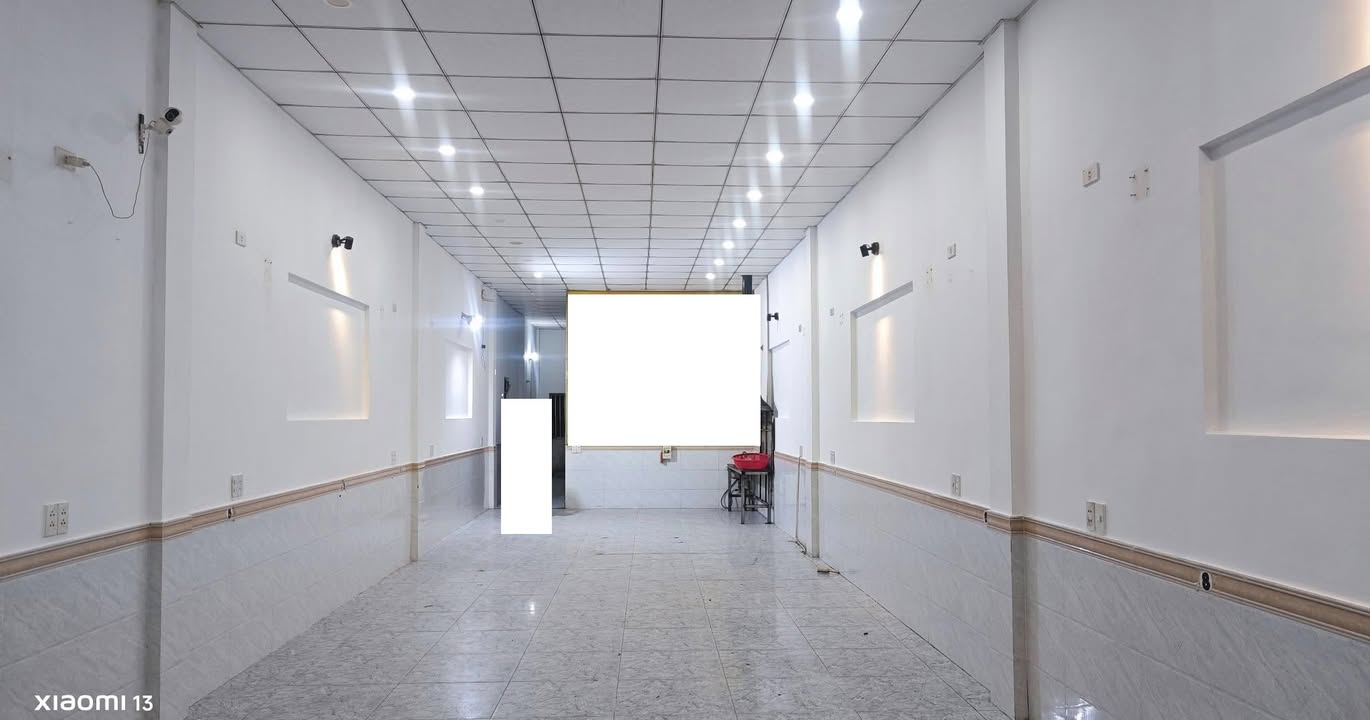 Cho thuê nhà mặt tiền đường Hồ Tùng Mậu, quận Liên Chiểu - Giá 8.5 triệu/tháng, vị trí đắc địa cho kinh doanh!