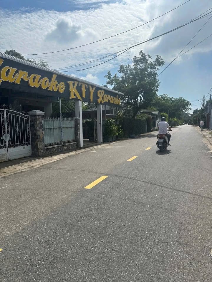 Đất biệt thự mặt tiền Đặng Nguyên Cẩn, Long Toàn, 238m² giá 4.3 tỷ - Kinh doanh sầm uất!