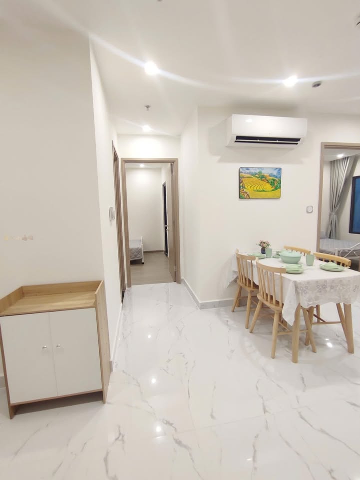 Căn hộ Vinhomes Grand Park quận 9 2PN giá 7.5 triệu - Full nội thất sang trọng!