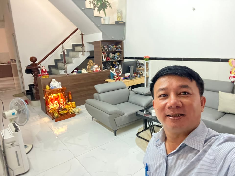 Nhà đẹp chính chủ tại Bình Chuẩn, 105m² giá 3.45 tỷ - Thích hợp kinh doanh