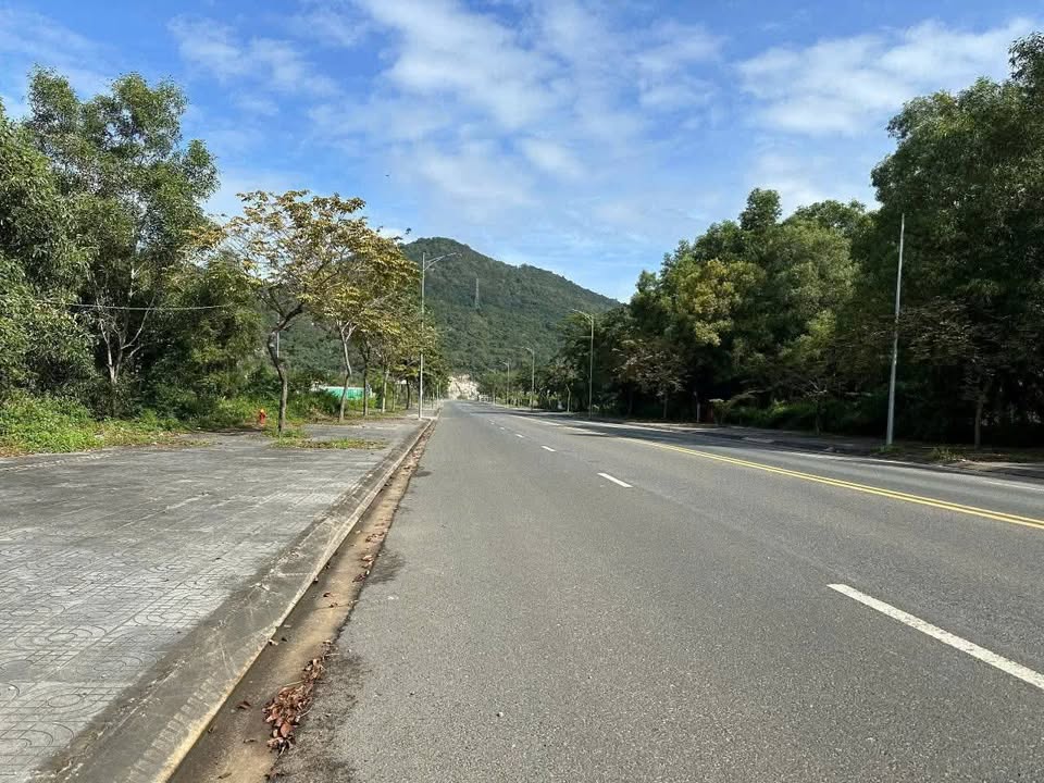 Đất nền Bà Rịa - Lê Đại Hành 3.800m² giá chỉ 22.8 tỷ - Mặt tiền đẹp, đầu tư sinh lời!