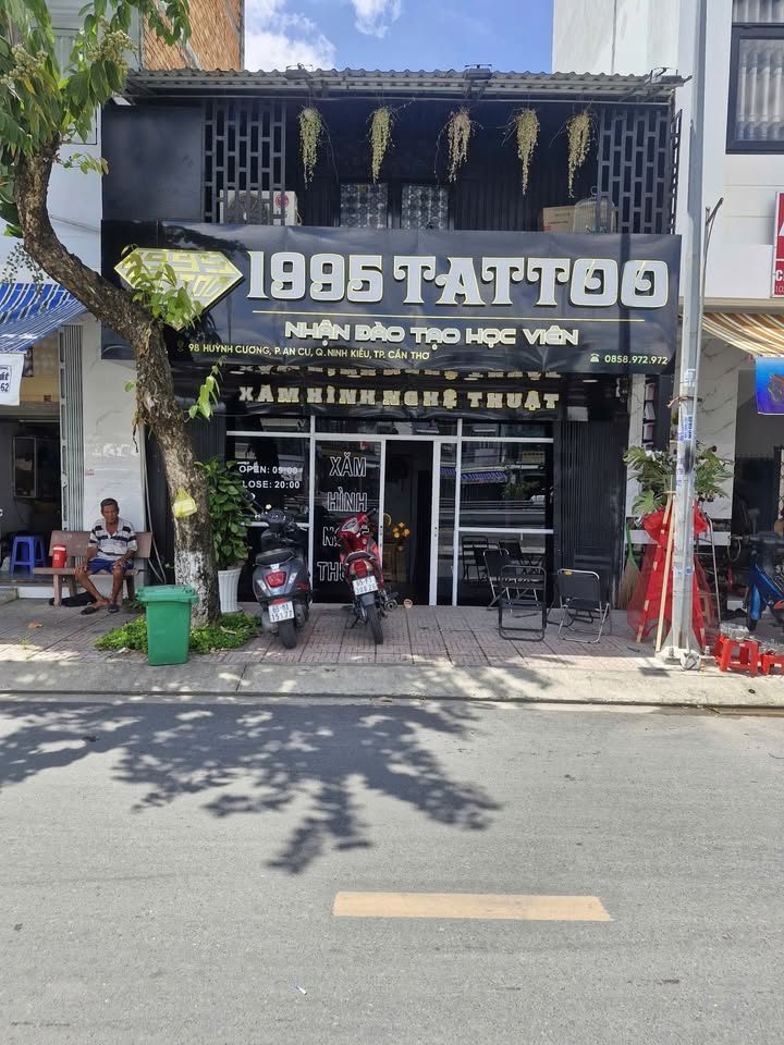 Nhà mặt tiền Huỳnh Cương, quận Ninh Kiều 25m² giá 3.75 tỷ - Kinh doanh thuận lợi!