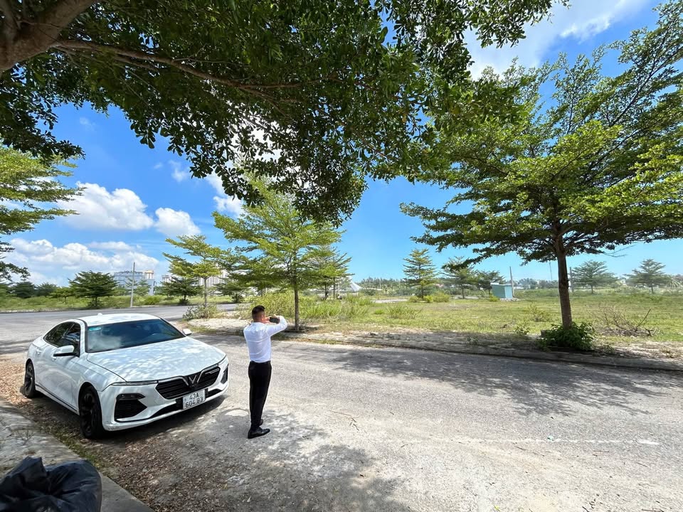 Đất nền biệt thự Sentosa Điện Ngọc 200m² giá 5.1 tỷ - Gần biển, cơ hội đầu tư hấp dẫn!