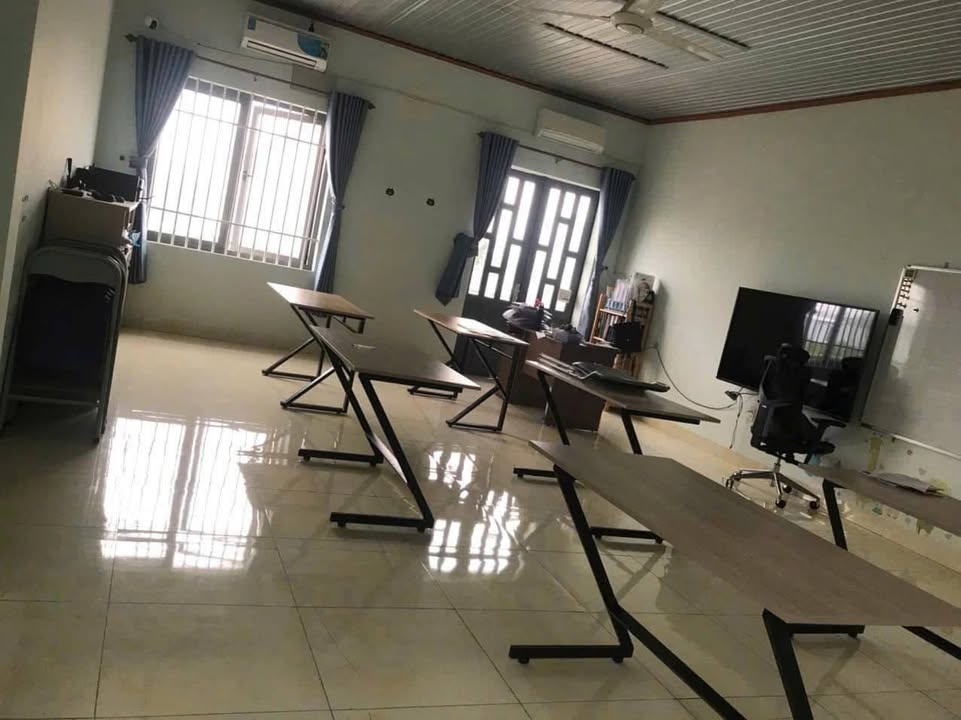 Nhà bán tại Tân Phong, Biên Hòa 120m² giá 2.3 tỷ - Chính chủ, sân ô tô