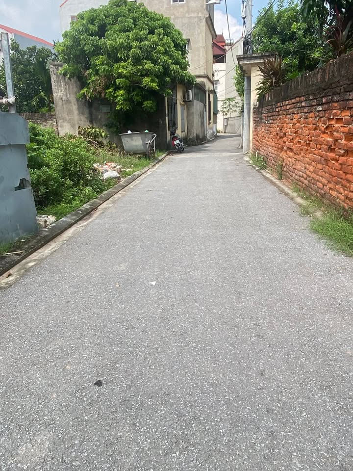 Đất nền Đa Tốn, 54m², giá 4 tỷ - Sổ đỏ chính chủ, giao dịch ngay!