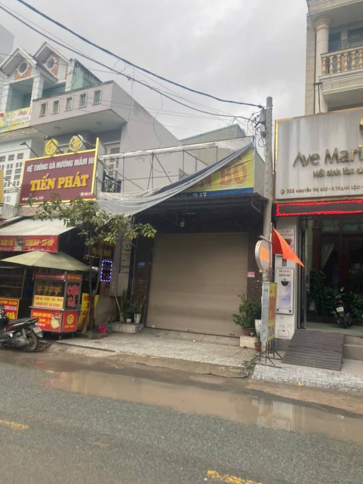 Bán nhà mặt tiền đường Nguyễn Thị Sáu, quận 12 - 100m², giá 9.6 tỷ - Khu sầm uất, cho thuê tốt!