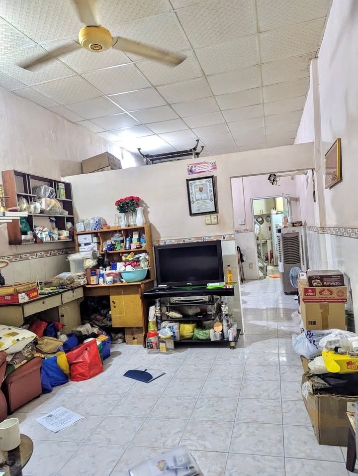 Nhà phố Lê Văn Sỹ, Phú Nhuận 58m² giá 6 tỷ - Hẻm 3 gác, 2 mặt hẻm tiện lợi!