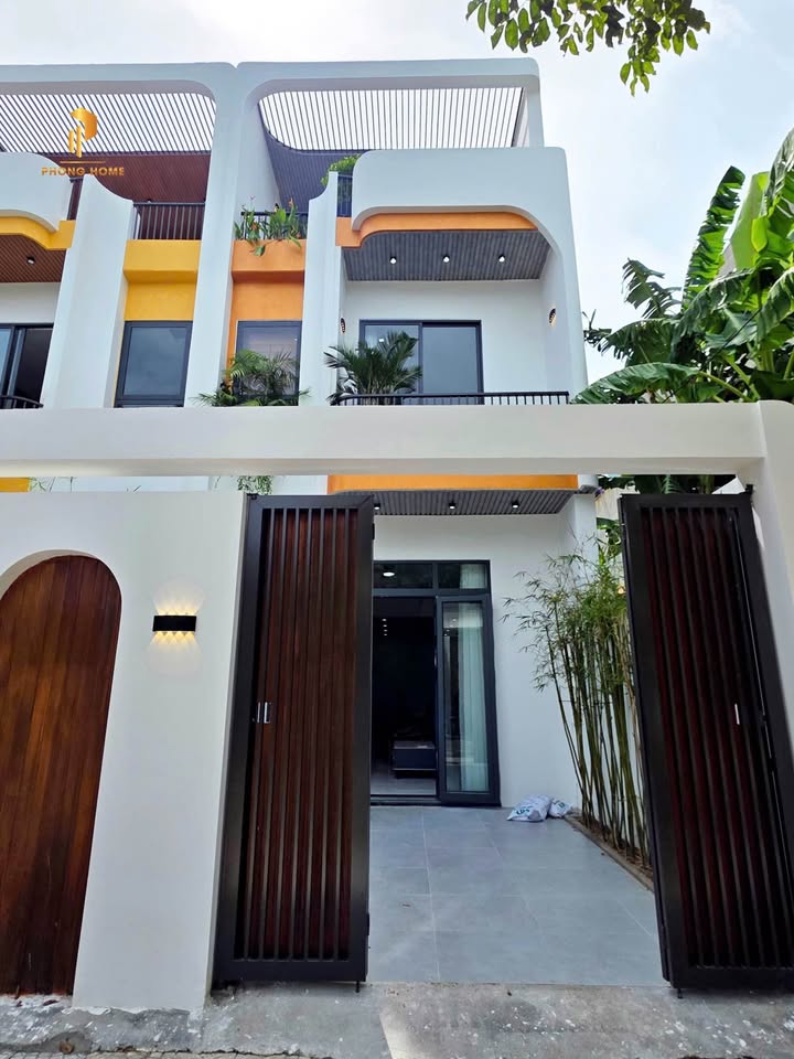 Nhà mặt tiền Thanh Lương 9, Hòa Xuân 100m² giá 7 tỷ - Full nội thất mới hoàn thiện!