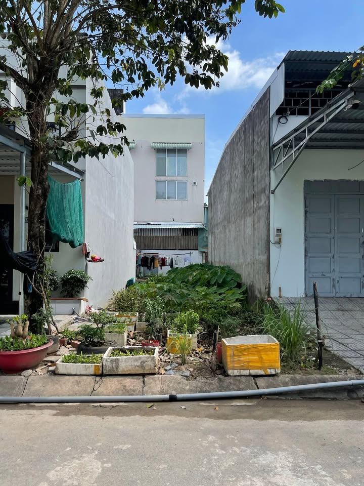 Đất nền KDC Hồng Loan Cái Răng 80m² giá 2.95 tỷ - Sổ hồng thổ cư 100%!