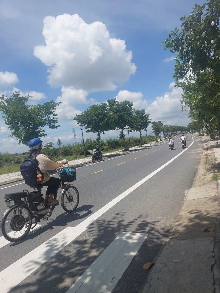 Nhà hàng mặt tiền Hùng Vương, Hội An 365m² giá 10 tỷ - Cơ hội đầu tư sinh lời!