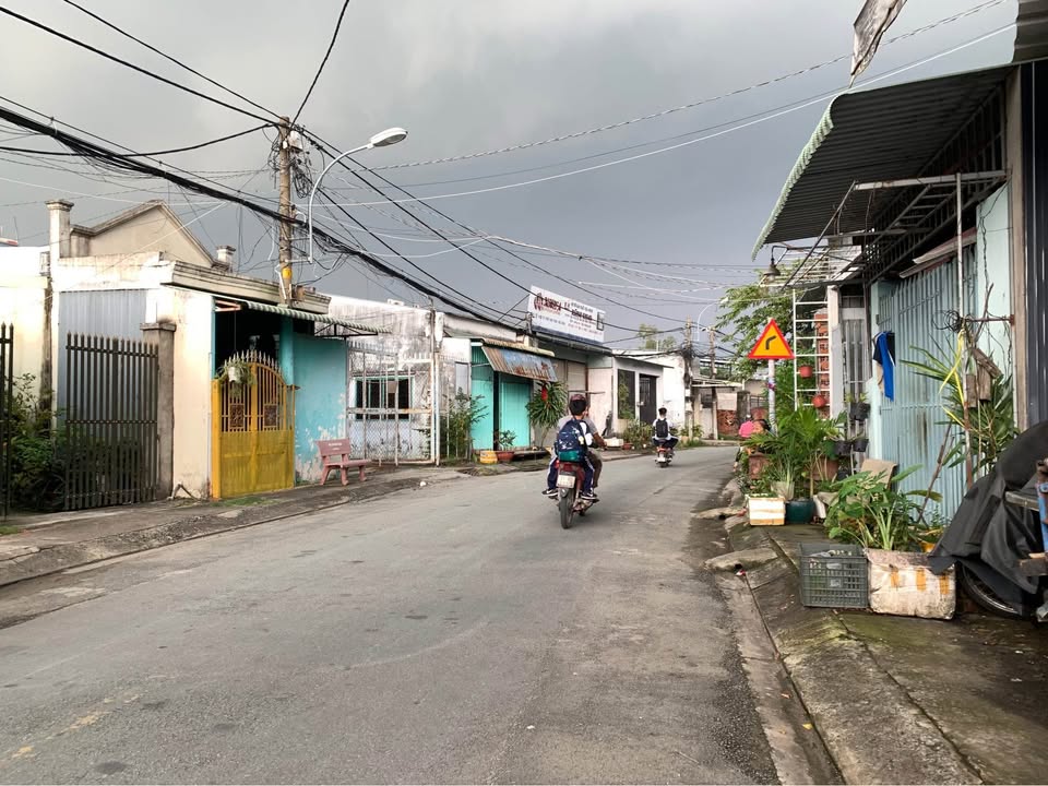 FrontHouse Hóc Môn 125.5m² giá 5.2 tỷ - Nhà 2 mặt tiền, đầu tư sinh lời!