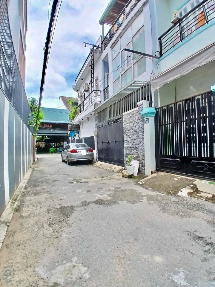 Đất thổ cư 71m² Linh Đông - Giá chỉ 5.9 tỷ - Khu dân trí cao!