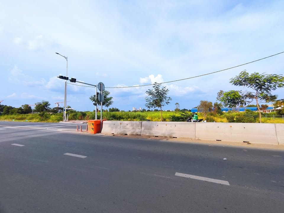 Đất vườn góc mặt tiền Nguyễn Cửu Phú, Tân Kiên 2291m² giá 45.82 tỷ - Cơ hội đầu tư tuyệt vời!