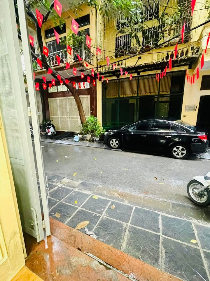 Nhà mặt ngõ Tô Vĩnh Diện 56m² giá 21.5 tỷ - Ô tô vào tận nơi!