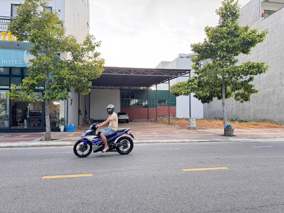 Đất mặt tiền Hoàng Diệu Phan Rang 180m² giá 10 tỷ - Vị trí kinh doanh sầm uất!