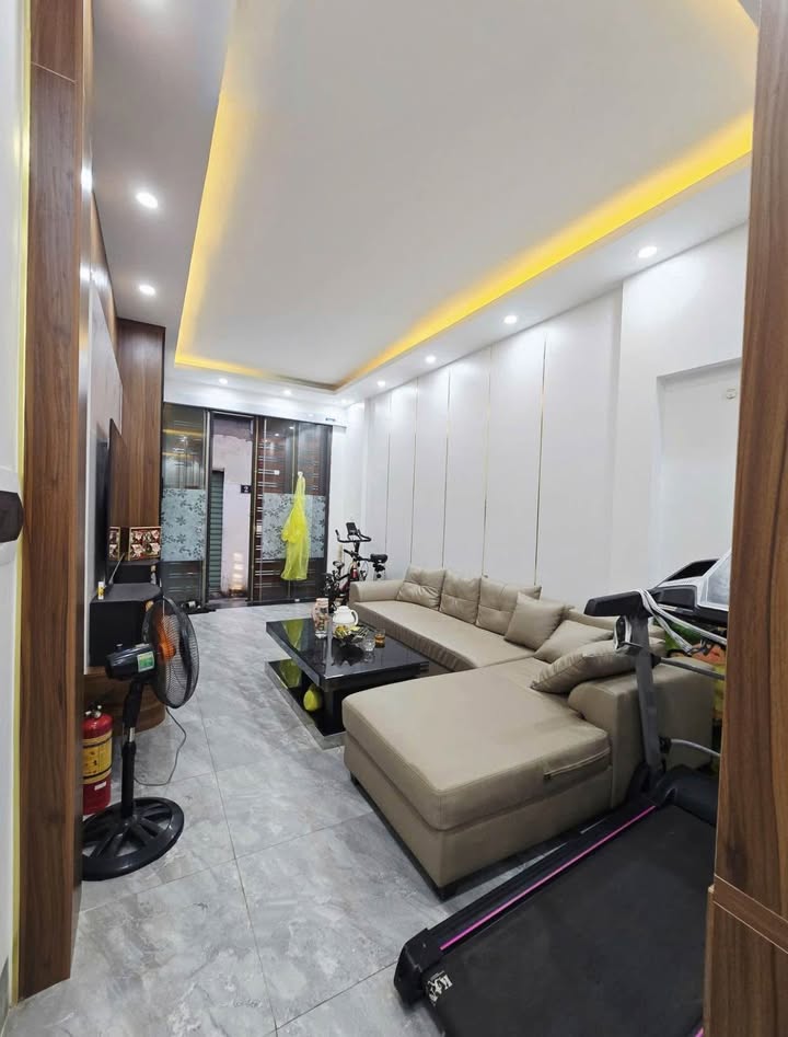 Nhà phố Vũ Hữu Thanh Xuân 45m² giá thỏa thuận - Đẹp full nội thất!