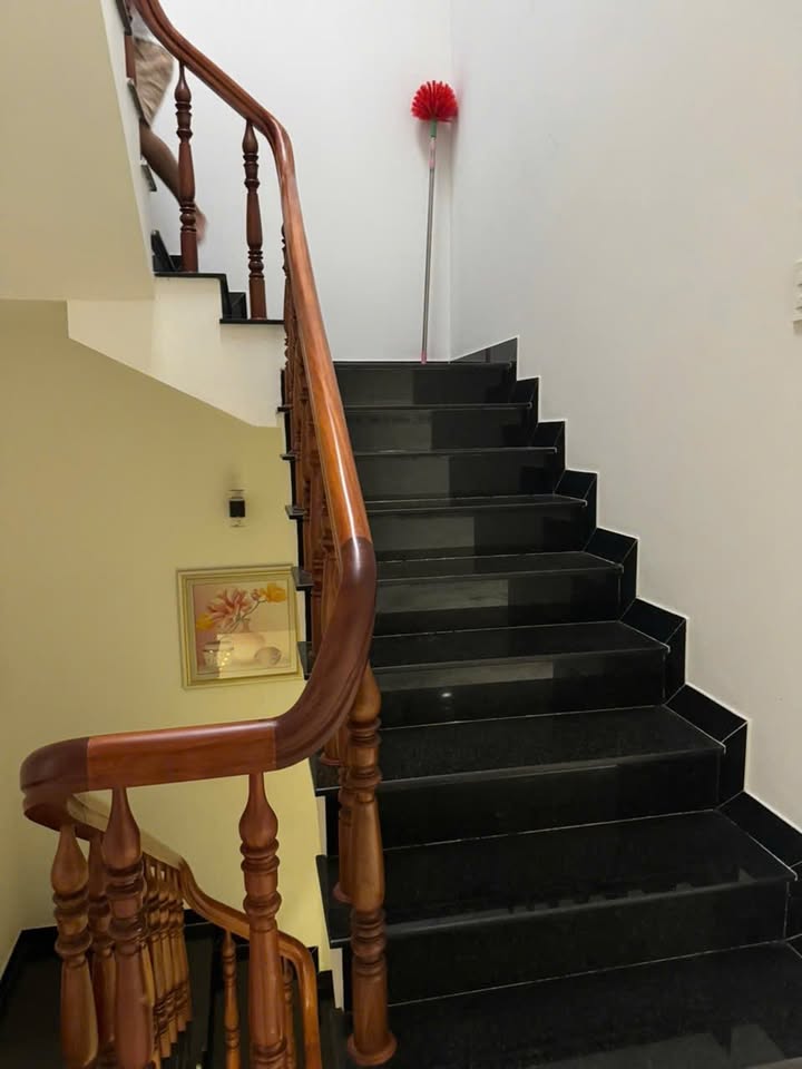 Nhà phố KDC K8, Hiệp Thành, Thủ Dầu Một 92m² giá 5 tỷ - Nhà mới, thiết kế hiện đại!