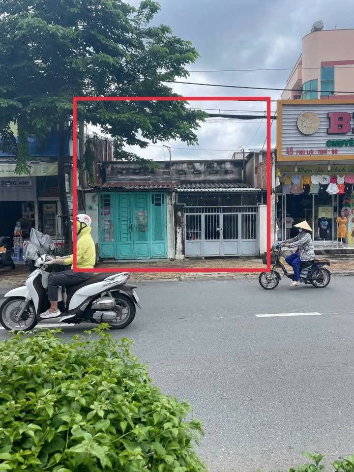 Đất mặt tiền Phú Lợi, Thủ Dầu Một 210m² giá 17.5 tỷ - Cơ hội đầu tư không thể bỏ lỡ!