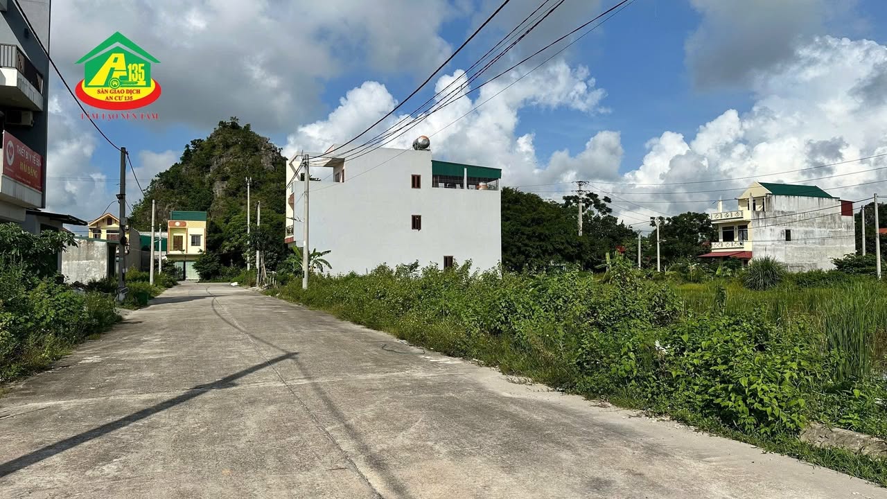 Đất nền Bích Sơn, Bích Đào 75m² giá 3 tỷ - Đường rộng thoáng mát!