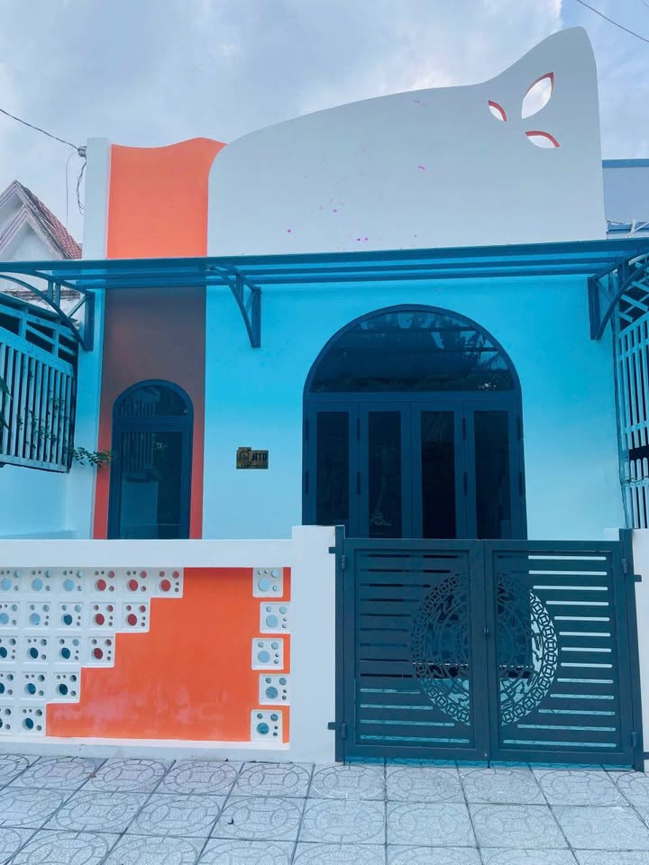 Nhà mặt tiền La Sơn Phu Tử, Rạch Giá 95m² giá 1.9 tỷ - Sẵn sàng vào ở!