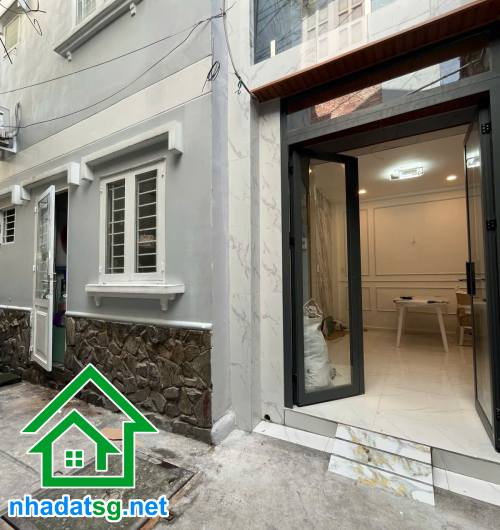 Nhà đẹp Đồng Đen, Tân Bình 32m² giá 4.6 tỷ - Sổ hồng chính chủ!