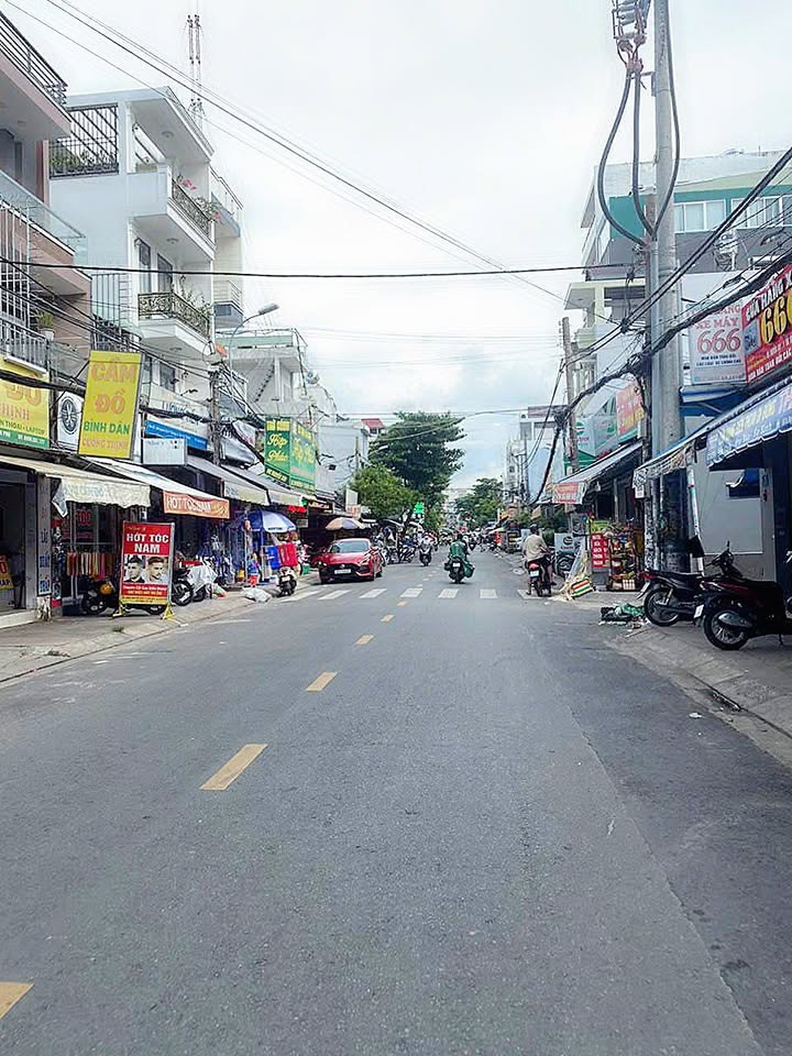 Nhà mặt tiền Nguyễn Quang Diêu, Tân Phú 12m² giá 2.3 tỷ - Đầu tư sinh lời ngay!