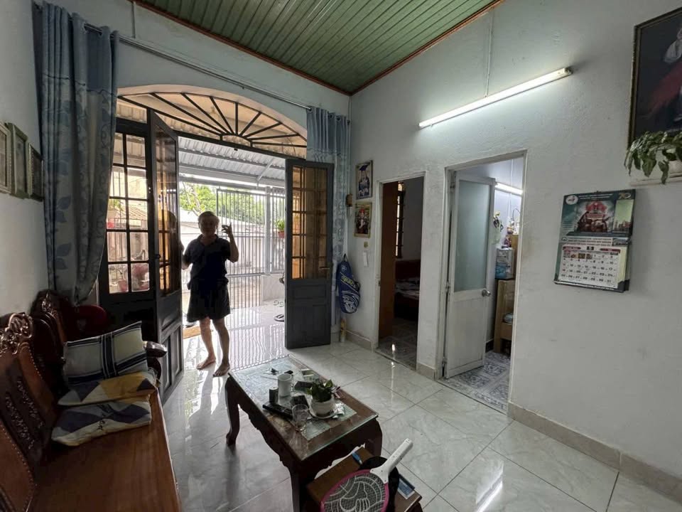 Nhà cấp 4 tại Tam Bình, Thủ Đức, 77m² giá chỉ 3xx tỷ - Cơ hội hiếm có!