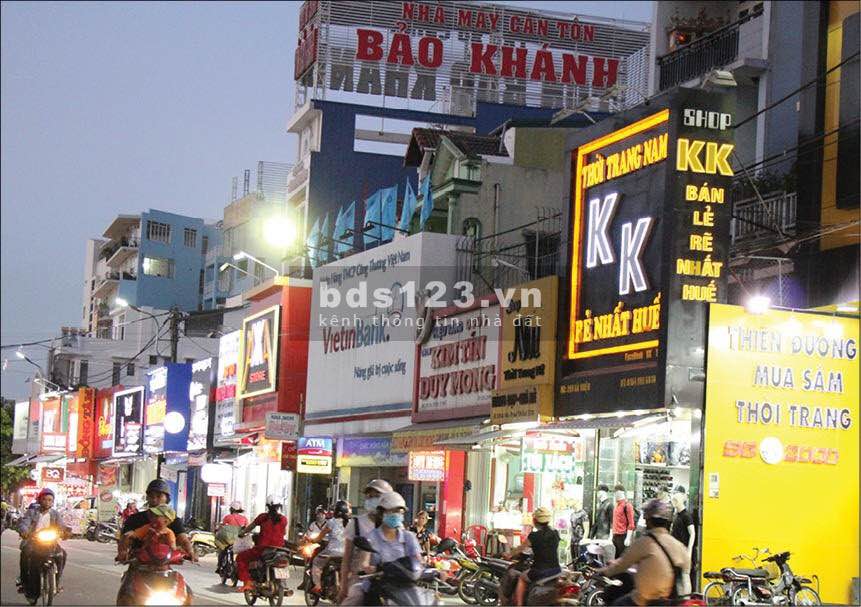 Mặt tiền kinh doanh đường Bà Triệu, TP. Huế 60m² giá 9 tỷ - Cơ hội đầu tư đẳng cấp!