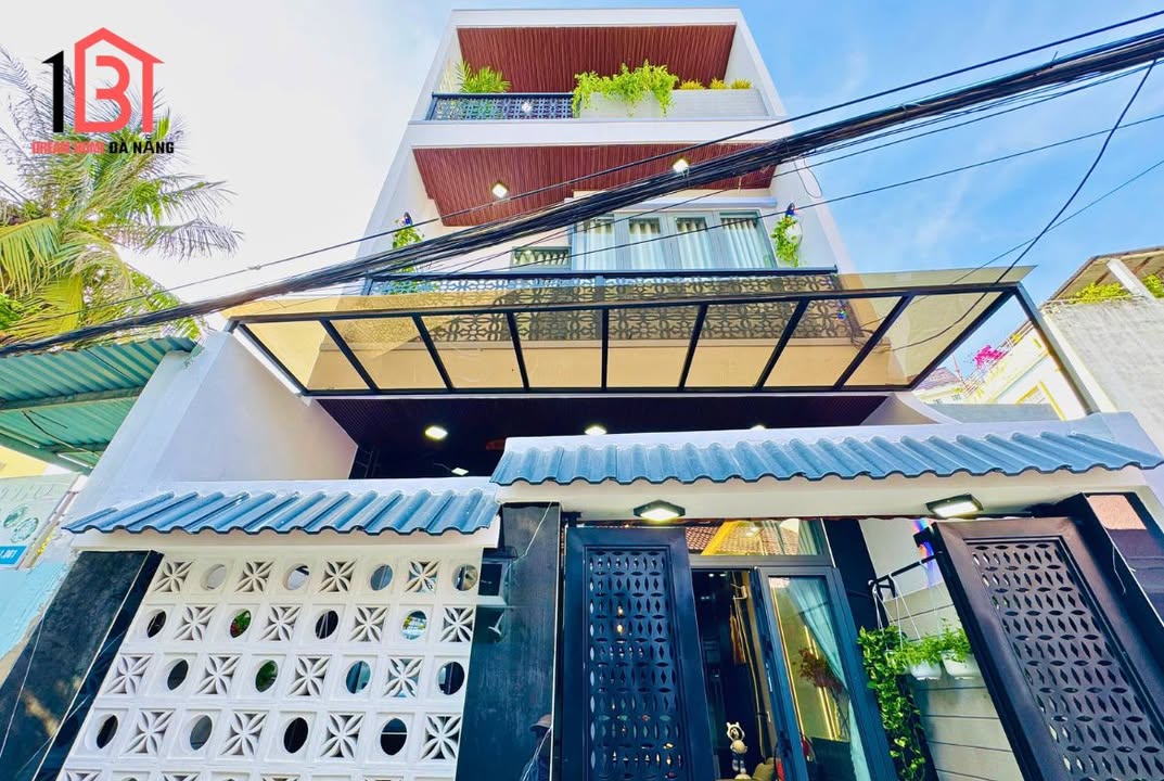 Nhà 3 Tầng Đẹp Đường Bàu Hạc 1, Quận Thanh Khê, 55m² - Full Nội Thất, Sẵn Sàng Vào Ở!