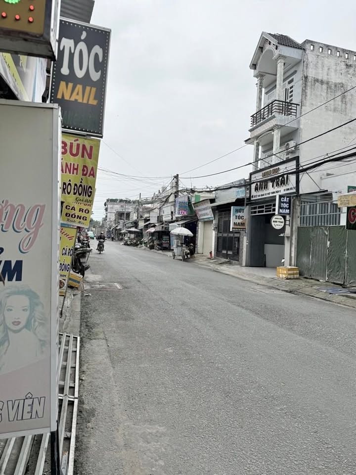 Nhà phố mặt tiền Trần Quang Cơ, quận 12, 74m² giá 8.9 tỷ - Kinh doanh đỉnh cao!