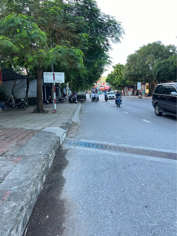 Đất mặt đường Hoàng Văn Thái, Thái Bình 79m² chỉ 3 tỷ - Đầu tư sinh lời cao!