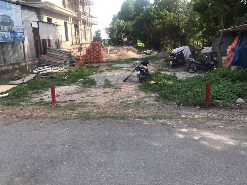 Đất nền 2 mặt tiền nhựa xã Trung Lập Hạ, Củ Chi 284.3m² - Giá thương lượng hấp dẫn!