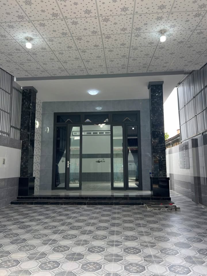 Nhà hẻm 9, Điện Biên Phủ, Tây Ninh 162m² giá 2.35 tỷ - Chính chủ bán gấp!