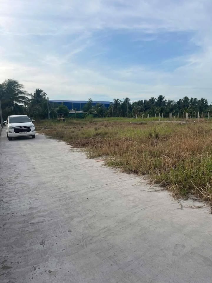 Đất thổ cư xã Mỹ Phú, Thủ Thừa, Long An 120m² giá 780 triệu - Đầu tư sinh lời ngay!